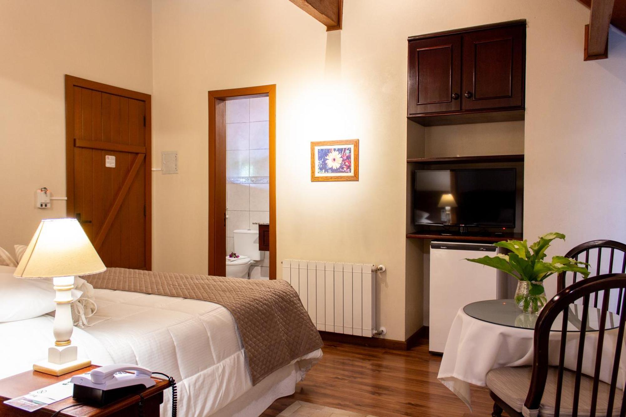 Hotel Canto Verde Грамаду Екстериор снимка